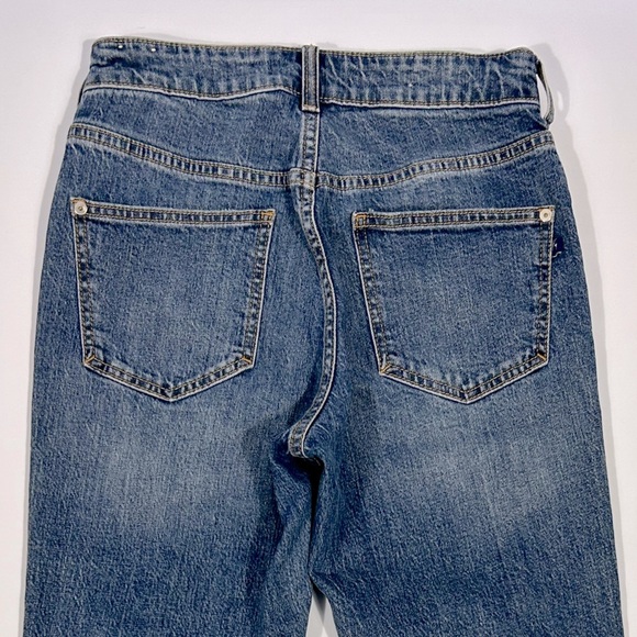 Pilcro Distressed Vintage Straight High Rise Raw Hem Rigid Denim Jean Size 27 - Picture 8 of 13